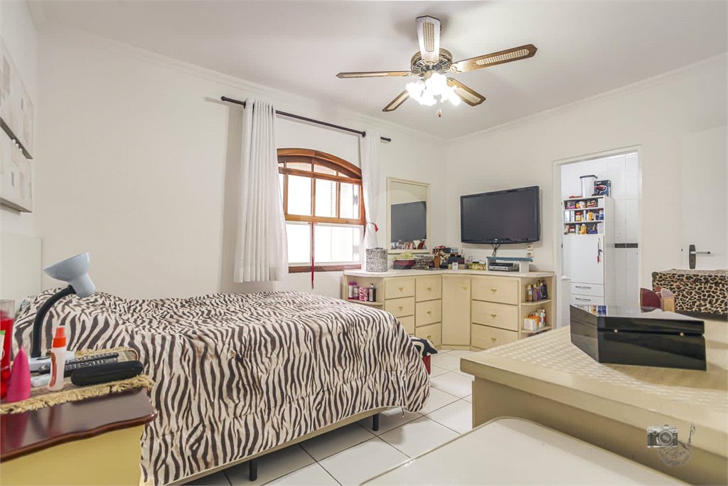 Casa à venda com 3 quartos, sendo 1 suíte, em Vila Leopoldina, São Paulo, SP