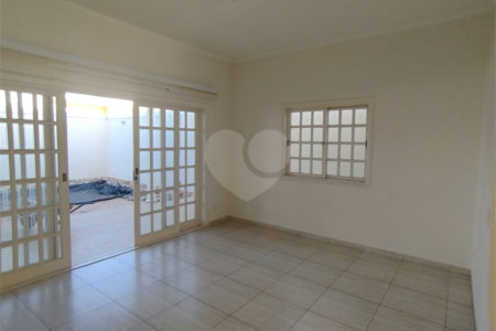 Casa para alugar com 3 suítes em Loteamento Aldeia da Mata, Votorantim, SP