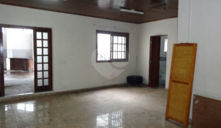 Casa à venda com 3 suítes no condomínio Dracena, São Paulo - SP