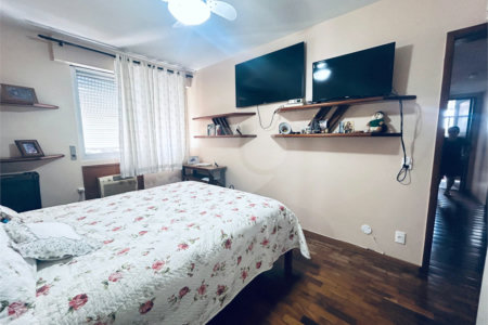 Apartamento à venda com 4 quartos, sendo 1 suíte, em Tijuca, Rio de Janeiro, RJ