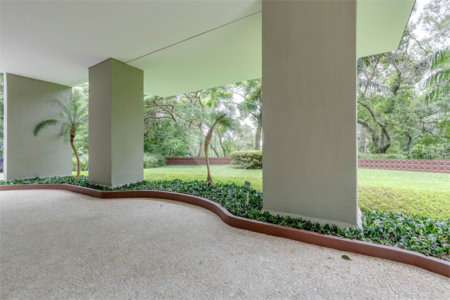 Apartamento à venda com 4 suítes em Jardim Marajoara, São Paulo, SP