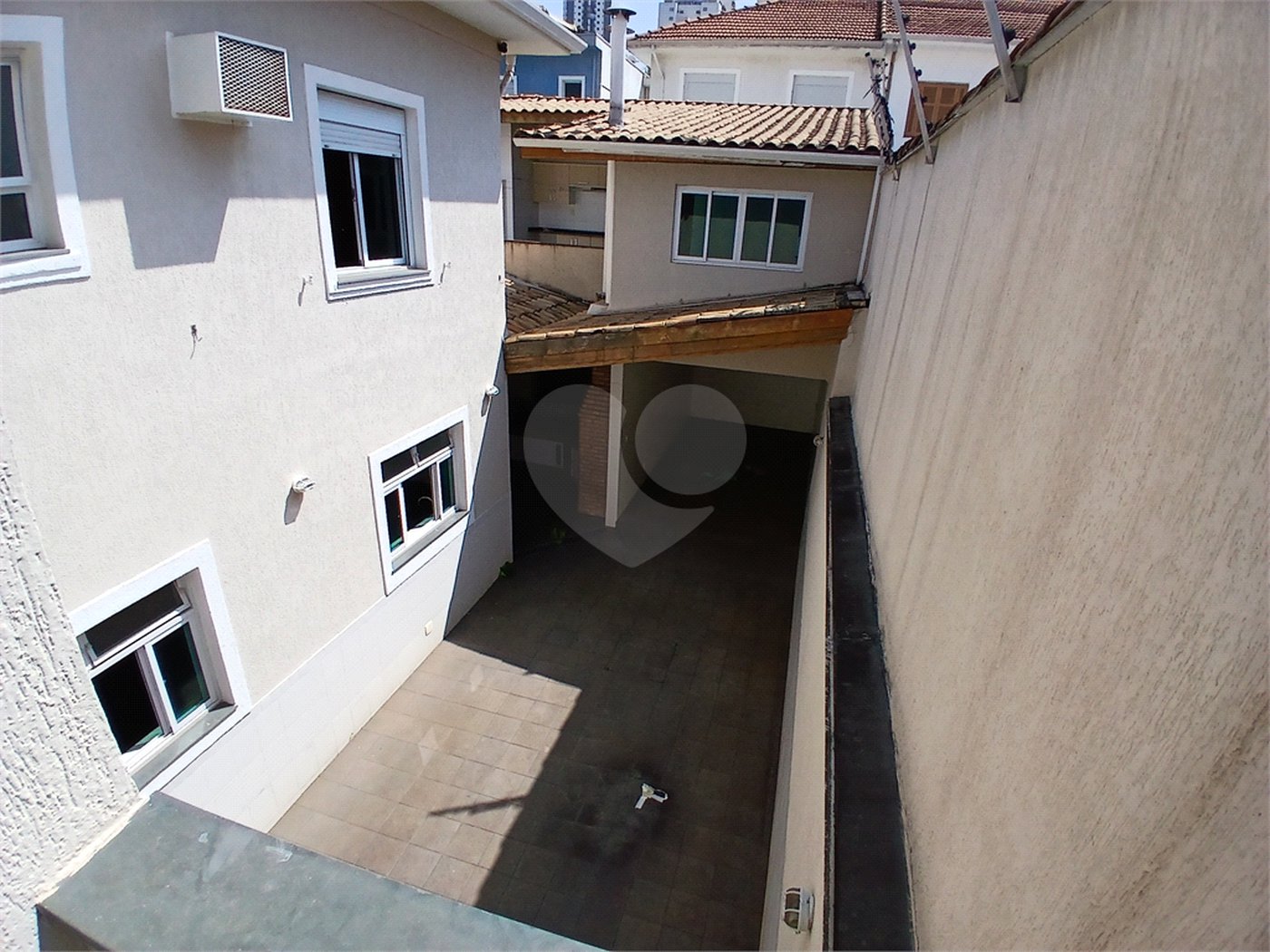 Sobrado à venda com 3 quartos, sendo 1 suíte, em Jardim São Paulo(zona Norte), São Paulo, SP