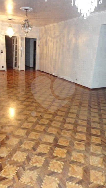 Prédio à venda em Vila Madalena, São Paulo, SP