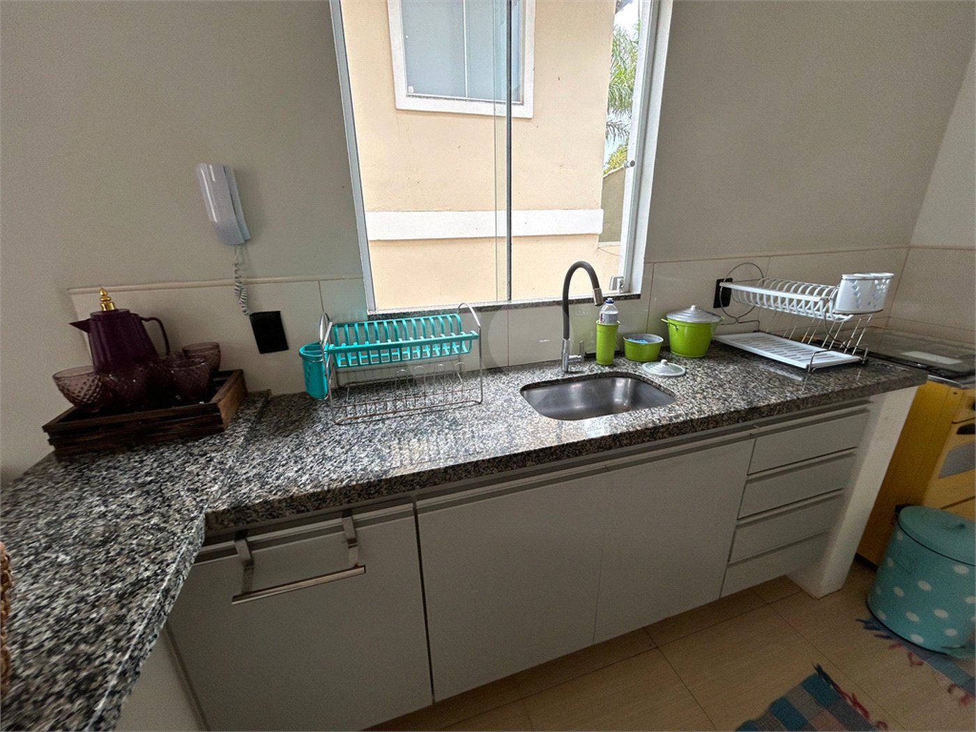 Casa à venda com 3 quartos, sendo 2 suítes,  em Rasa, Armação dos Búzios, RJ