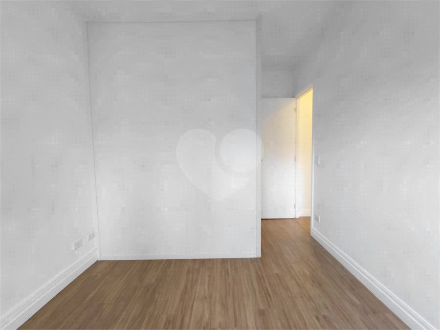 Apartamento à venda com 2 quartos, sendo 1 suíte, em Pinheiros, São Paulo, SP