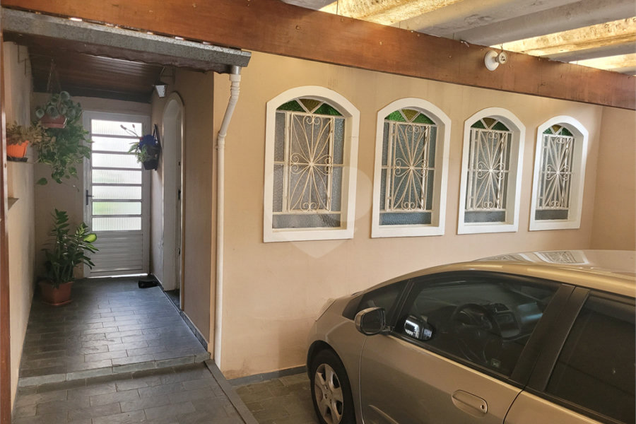 Sobrado à venda com 3 quartos, sendo 1 suíte,  em Tremembé, São Paulo, SP