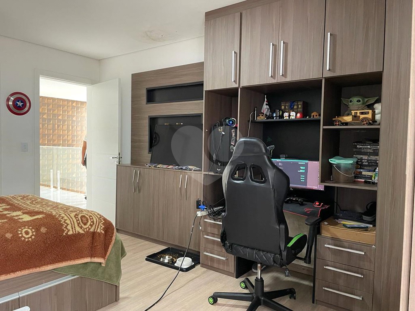 Casa à venda com 4 suítes em Suru, Santana de Parnaíba, SP