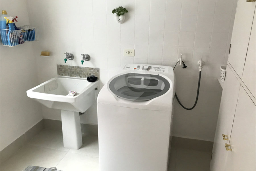 Sobrado à venda com 2 quartos em Santana, São Paulo, SP
