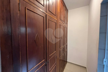 Casa à venda ou para alugar com 4 quartos, sendo 3 suítes, no condomínio Estância Marambaia, Vinhedo - SP