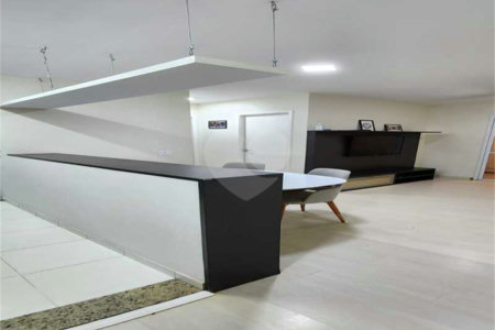Apartamento à venda com 2 quartos, sendo 1 suíte,  em Parque Reboucas, São Paulo, SP