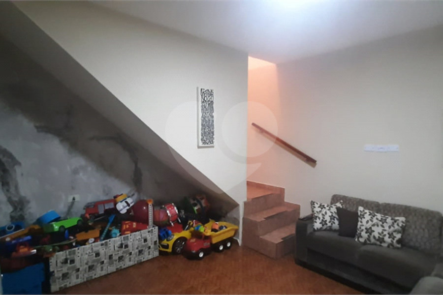 Sobrado à venda com 4 quartos, sendo 1 suíte, em Jardim Brasil (zona Norte), São Paulo, SP