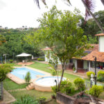Casa à venda ou para alugar com 5 quartos, sendo 2 suítes, no condomínio Restinga Verde, São Roque - SP
