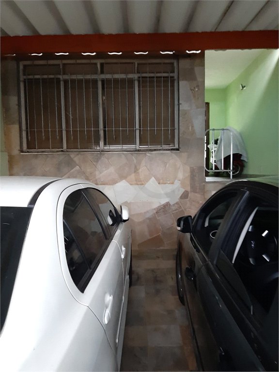 Casa à venda com 4 quartos em Jardim Peri, São Paulo, SP