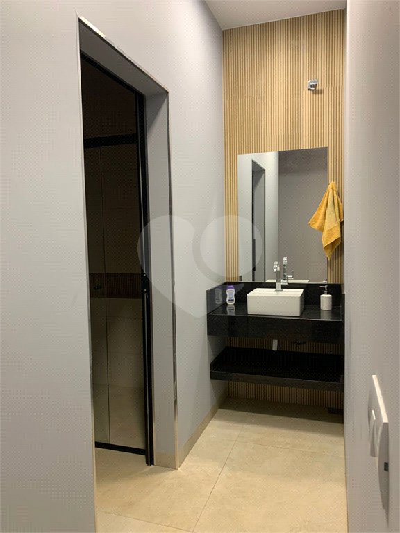 Casa à venda com 2 quartos, sendo 3 suítes, no Centro, Salto Grande, SP