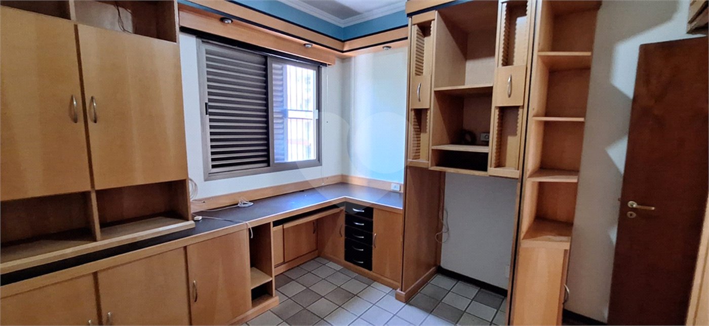 Apartamento à venda com 3 quartos, sendo 1 suíte,  no Centro, Ribeirão Preto, SP