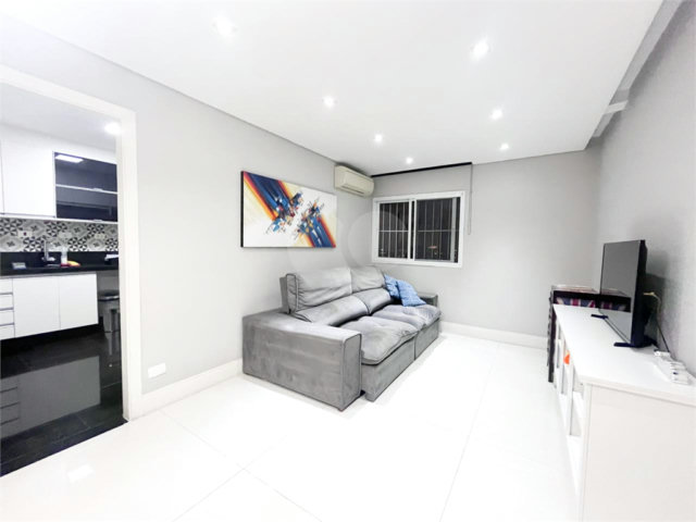 Apartamento à venda com 2 quartos, sendo 1 suíte,  em Santana, São Paulo, SP