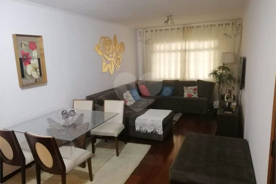 Sobrado à venda com 3 quartos, sendo 1 suíte, em Tremembé, São Paulo, SP