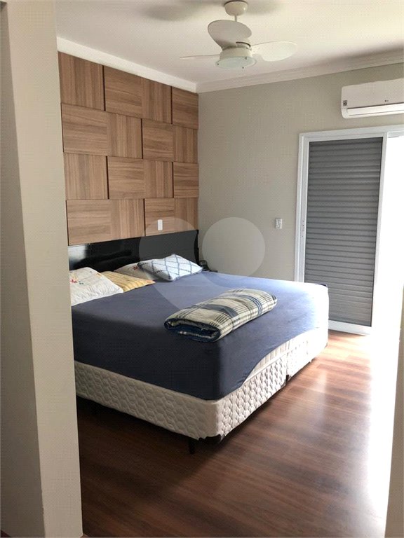 Casa à venda com 3 quartos, sendo 1 suíte, no condomínio Golden Park, Sorocaba - SP