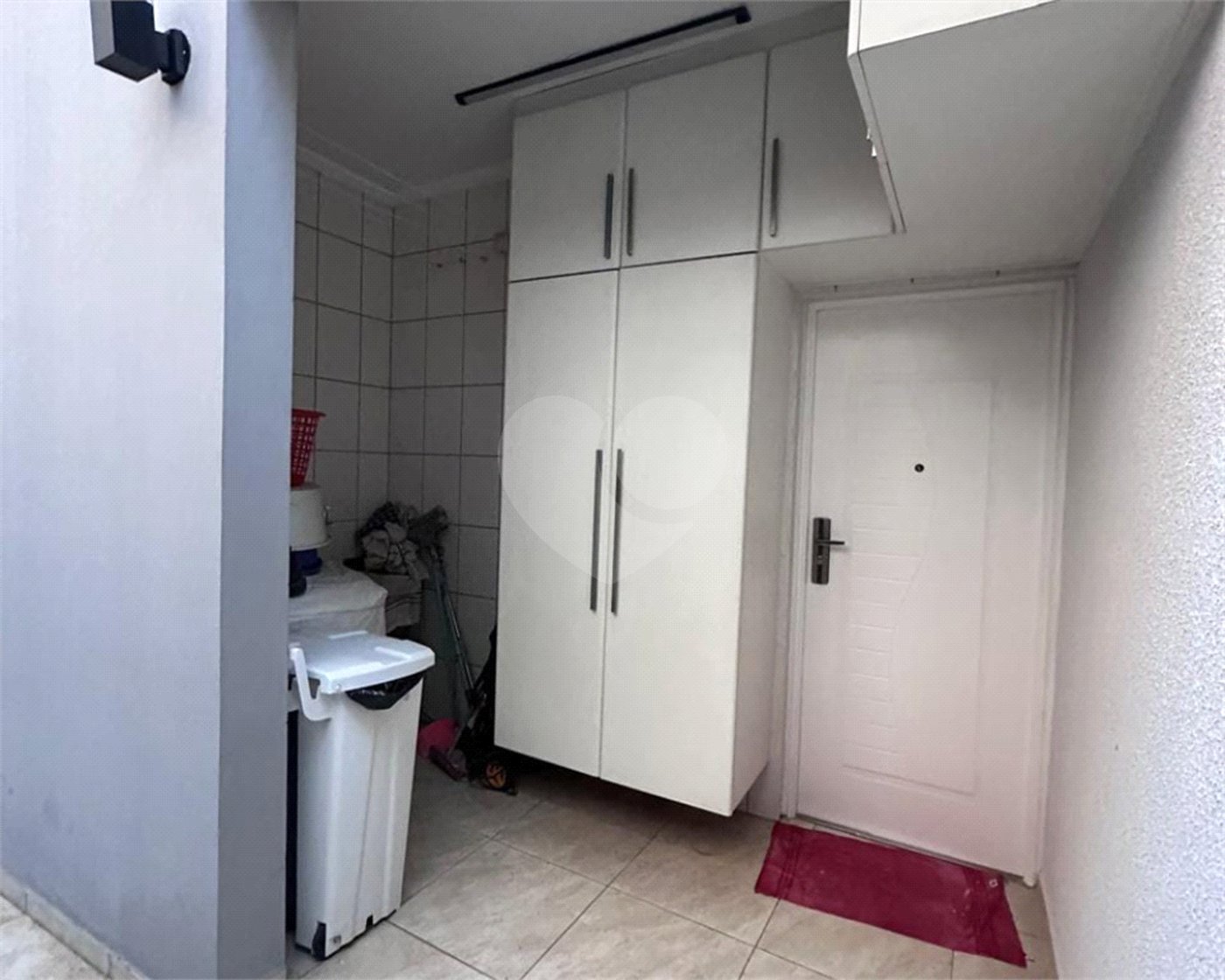 Sobrado à venda com 3 quartos, sendo 1 suíte, em Campo Grande, São Paulo, SP