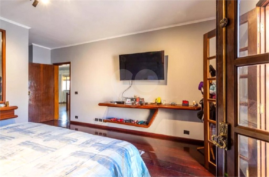 Sobrado à venda com 5 quartos, sendo 4 suítes, em Vila Galvão, Guarulhos, SP