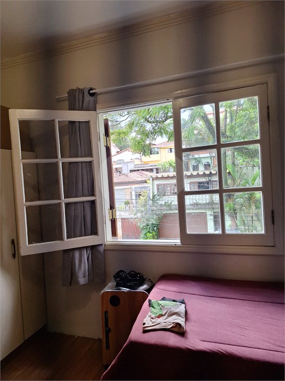 Sobrado à venda com 3 quartos, sendo 1 suíte, em Vila Irmãos Arnoni, São Paulo, SP