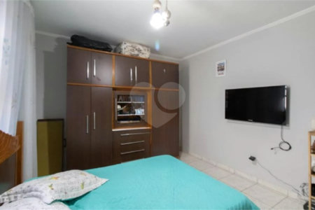 Casa à venda com 2 quartos, sendo 1 suíte, em Jardim Santa Clara, Guarulhos, SP
