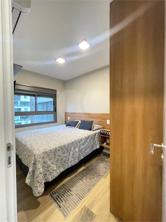 Apartamento à venda com 3 quartos, sendo 1 suíte, em Indianópolis, São Paulo, SP