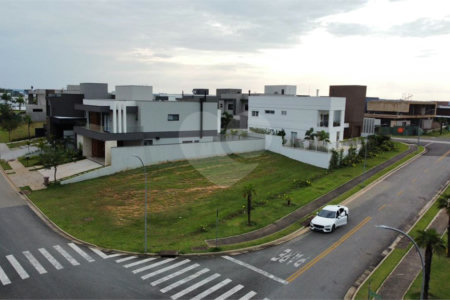 Terreno à venda no condomínio Alphaville Iii, Votorantim - SP