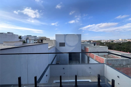 Casa à venda com 3 suítes no condomínio Helena Maria, Sorocaba - SP
