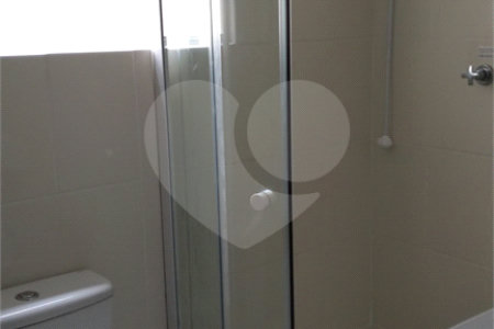 Casa à venda com 3 quartos, sendo 1 suíte, em Vila Mariana, São Paulo, SP