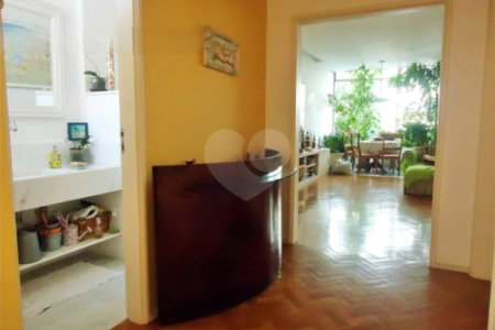 Apartamento à venda com 4 quartos, sendo 2 suítes, em Copacabana, Rio de Janeiro, RJ