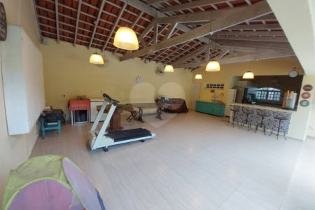 Chácara à venda ou para alugar com 3 quartos, sendo 1 suíte, em Chácaras Polozzi, Louveira, SP