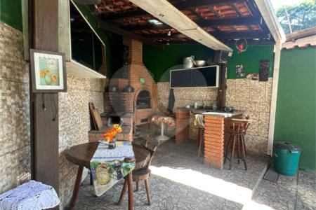 Casa à venda com 3 quartos, sendo 1 suíte,  em Mogi Moderno, Mogi das Cruzes, SP
