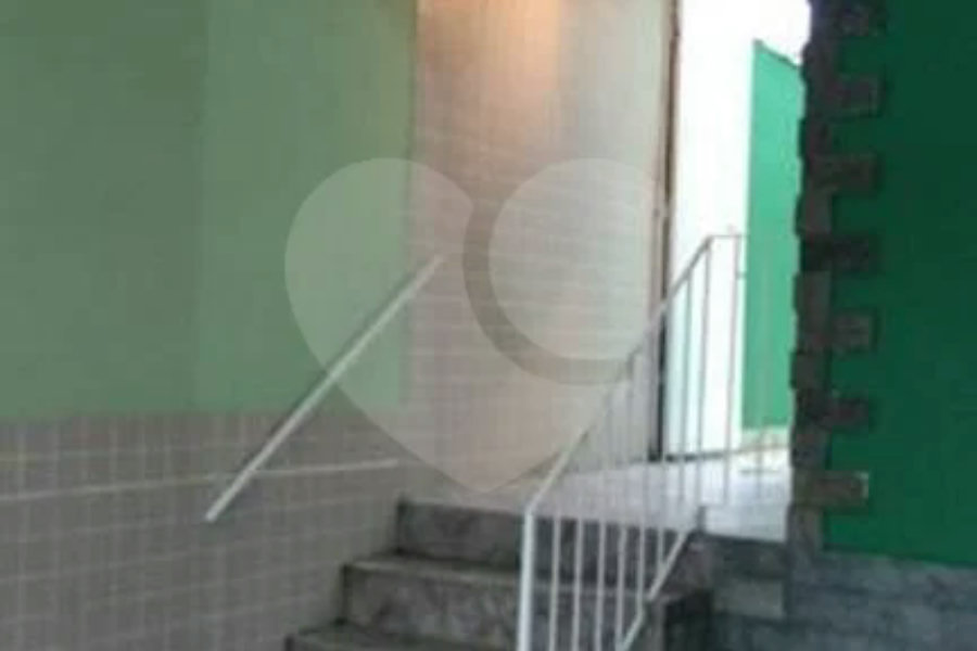 Sobrado à venda com 3 quartos, sendo 1 suíte, em Tremembé, São Paulo, SP