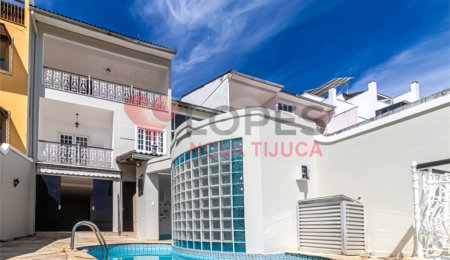 Casa de Vila à venda com 3 quartos, sendo 1 suíte,  em Freguesia (jacarepaguá), Rio de Janeiro, RJ
