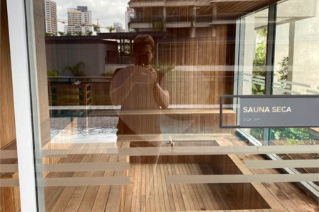 Apartamento à venda com 3 suítes em Jardim das Acácias, São Paulo, SP