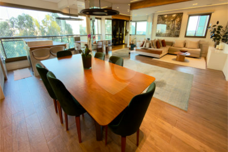 Apartamento à venda ou para alugar com 4 suítes em Jardim Fonte do Morumbi, São Paulo, SP