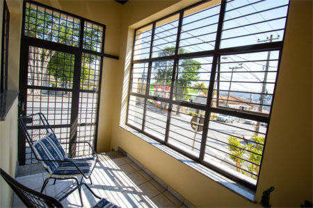 Sobrado à venda com 5 quartos, sendo 3 suítes, no Centro, São Roque, SP