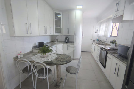 Apartamento à venda com 3 quartos, sendo 2 suítes, em Vila Rica, Jundiaí, SP