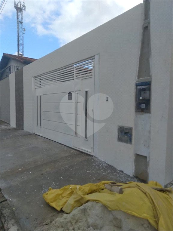 Casa à venda com 3 quartos, sendo 1 suíte,  em Vila Oliveira, Mogi das Cruzes, SP