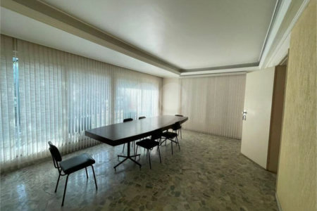 Sobrado à venda com 4 quartos, sendo 1 suíte, em Vila Congonhas, São Paulo, SP