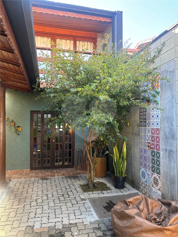 Casa à venda com 2 quartos no condomínio Altos do Boa Vista, São Roque - SP