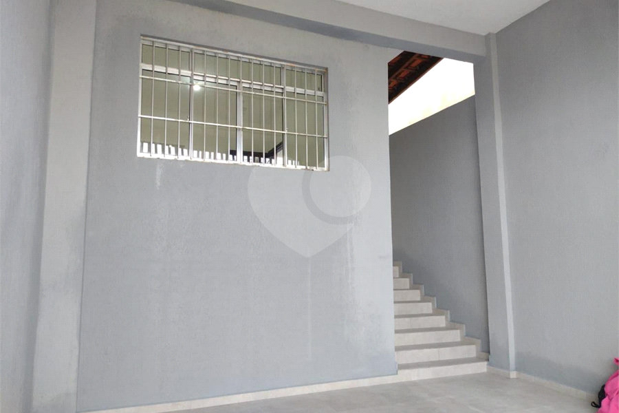 Sobrado à venda com 3 quartos, sendo 1 suíte, em Jaraguá, São Paulo, SP