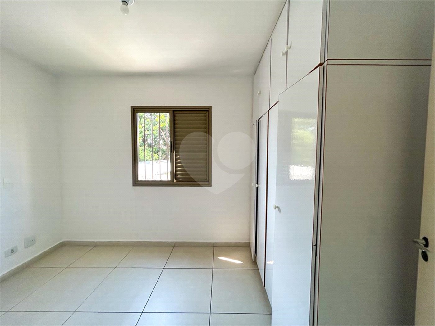 Apartamento à venda com 3 quartos, sendo 1 suíte,  em Planalto Paulista, São Paulo, SP