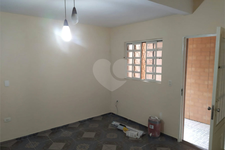 Sobrado à venda com 3 quartos, sendo 1 suíte, em Jaraguá, São Paulo, SP