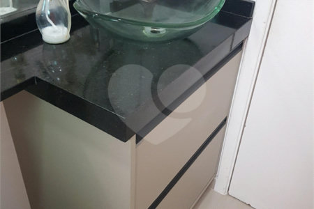 Flat à venda com 2 quartos, sendo 1 suíte, no Centro, São Bernardo do Campo, SP
