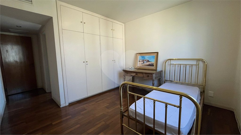Apartamento à venda com 4 quartos, sendo 3 suítes, em Itaim Bibi, São Paulo, SP
