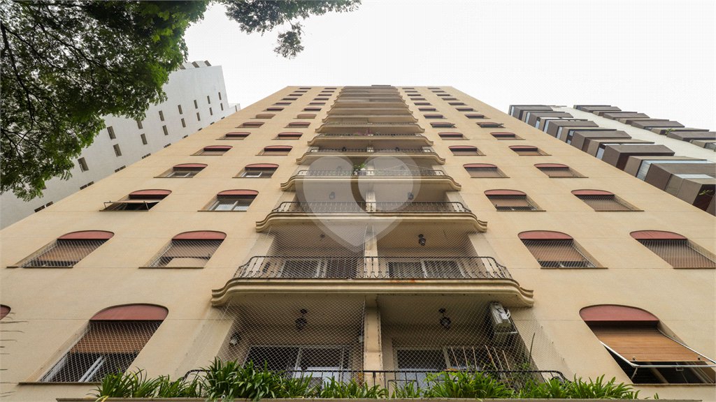 Apartamento à venda com 2 quartos, sendo 1 suíte,  em Vila Uberabinha, São Paulo, SP
