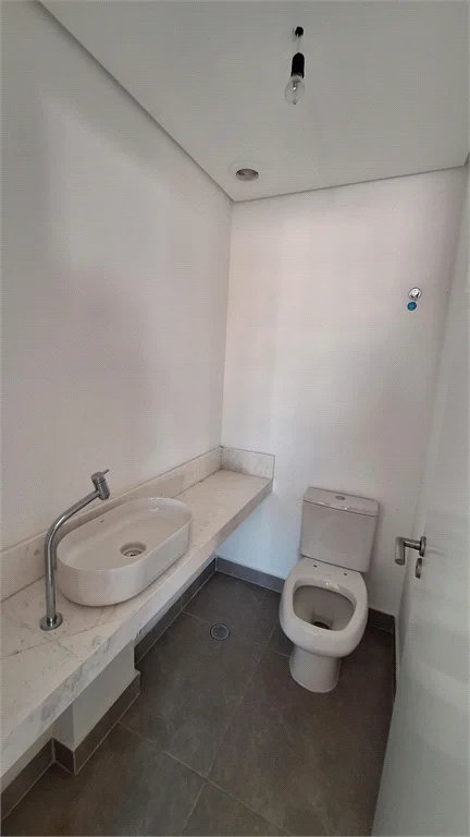 Apartamento à venda com 3 suítes em Vila Romana, São Paulo, SP