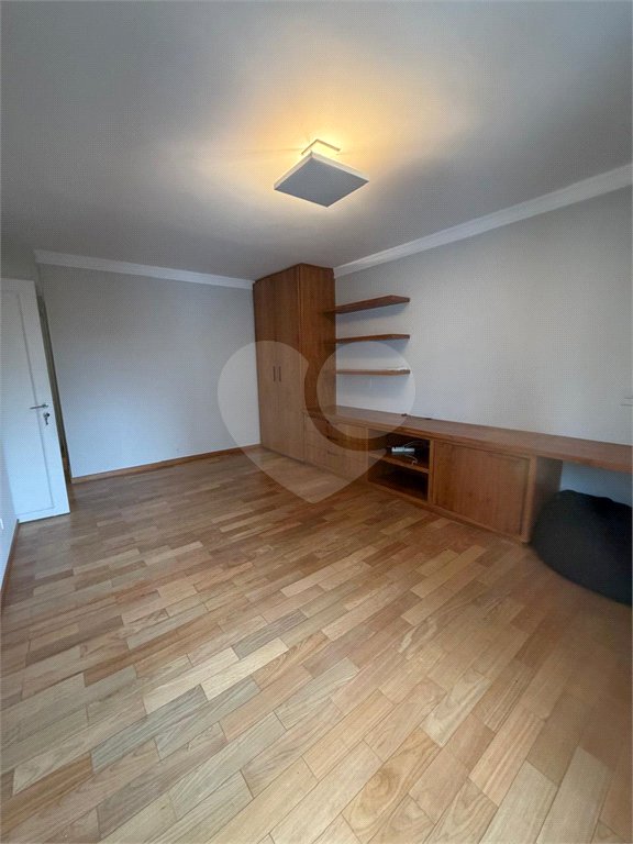 Apartamento para alugar com 3 suítes em Itaim Bibi, São Paulo, SP